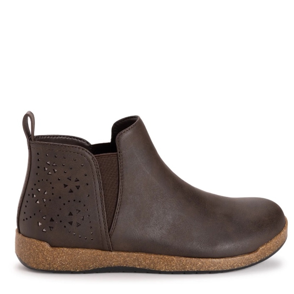 Earth Spirit Women's Claudia Perforated Ankle Bootie Size 10 and 11